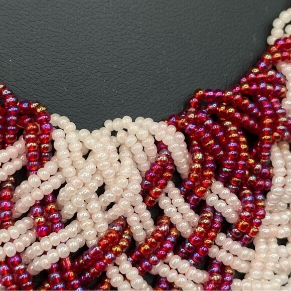 Rare Vintage Wide Collar Beaded Necklace with Red and Pink Seed Beads - Picture 3 of 11